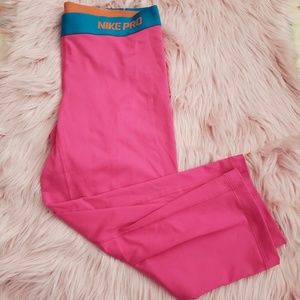 Nike Pro cropped dri fit tights